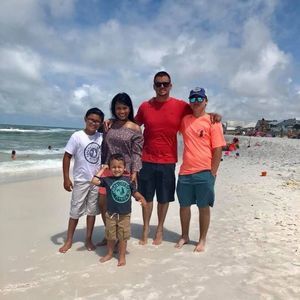 Meet your Posher, Chris